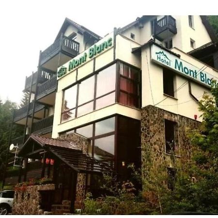 Mont Blanc Hotel Предеал Екстериор снимка