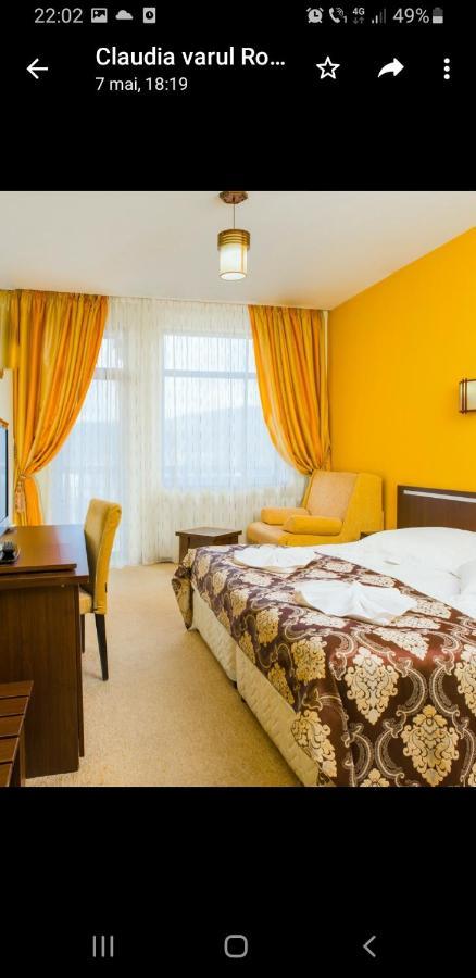 Mont Blanc Hotel Предеал Екстериор снимка